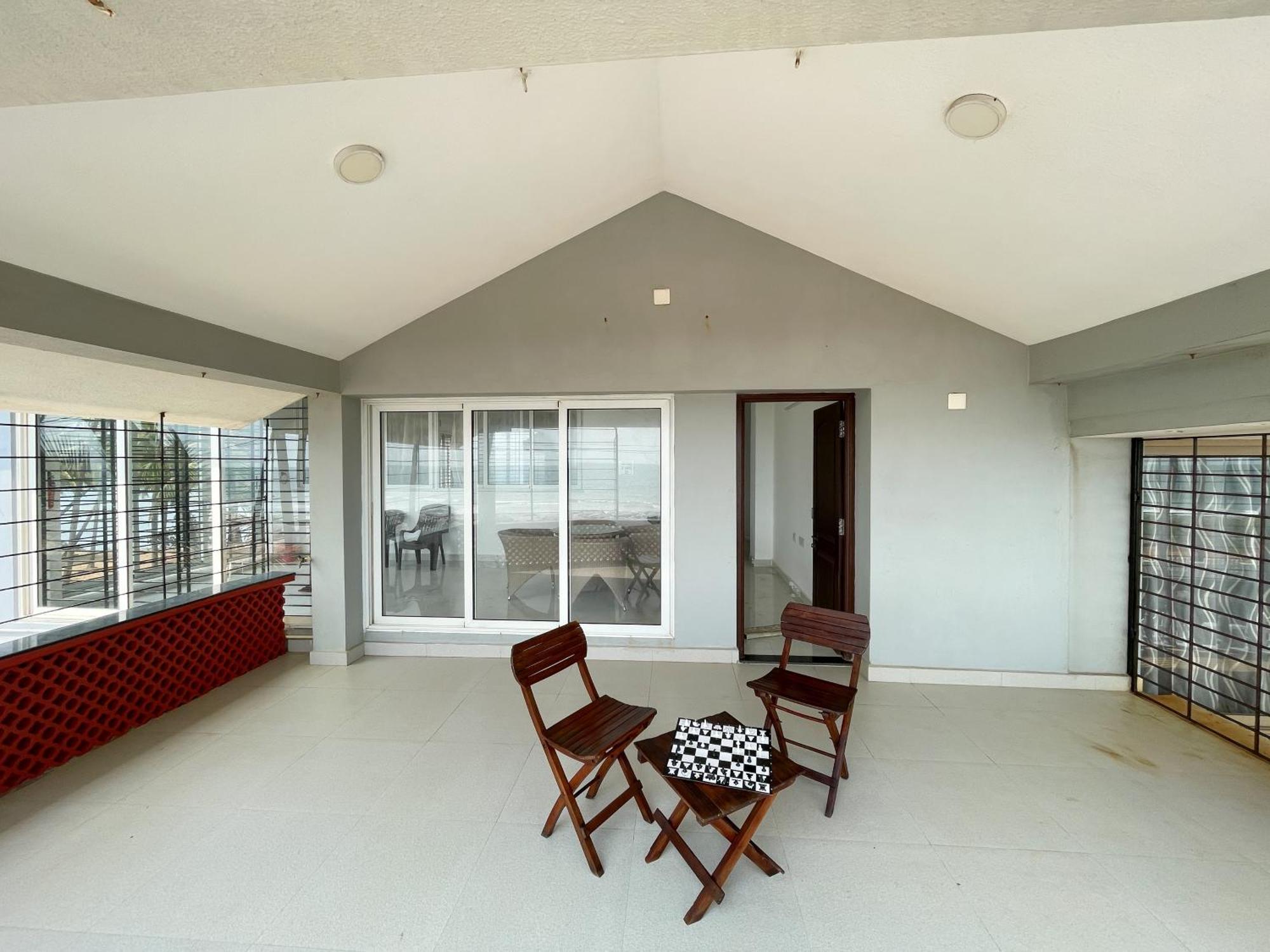 Gintara Beach Homestay By Evaddo Kalyānpur Exteriör bild